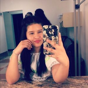 Meet your Posher, Tracy